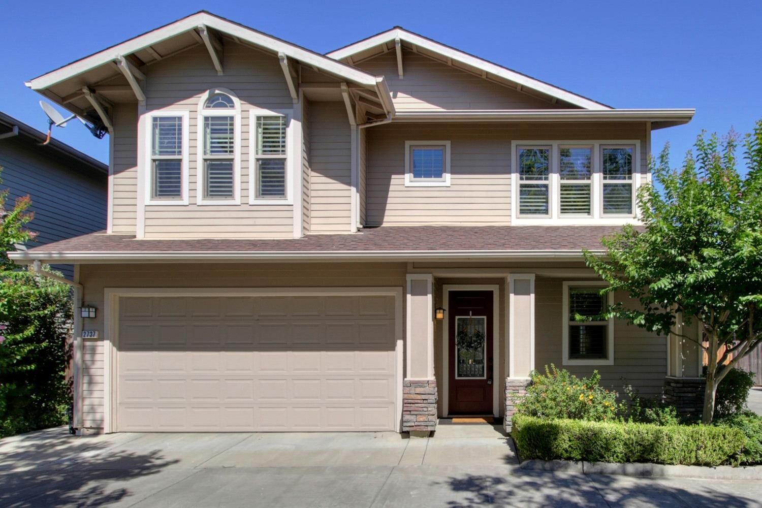 Property Photo:  2737 5th Street  CA 95618 