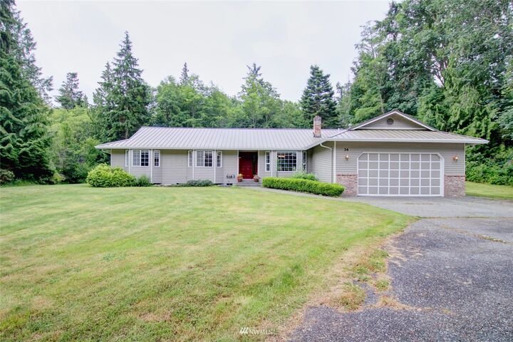 Property Photo: 34 Brandywine Lane WA 98282