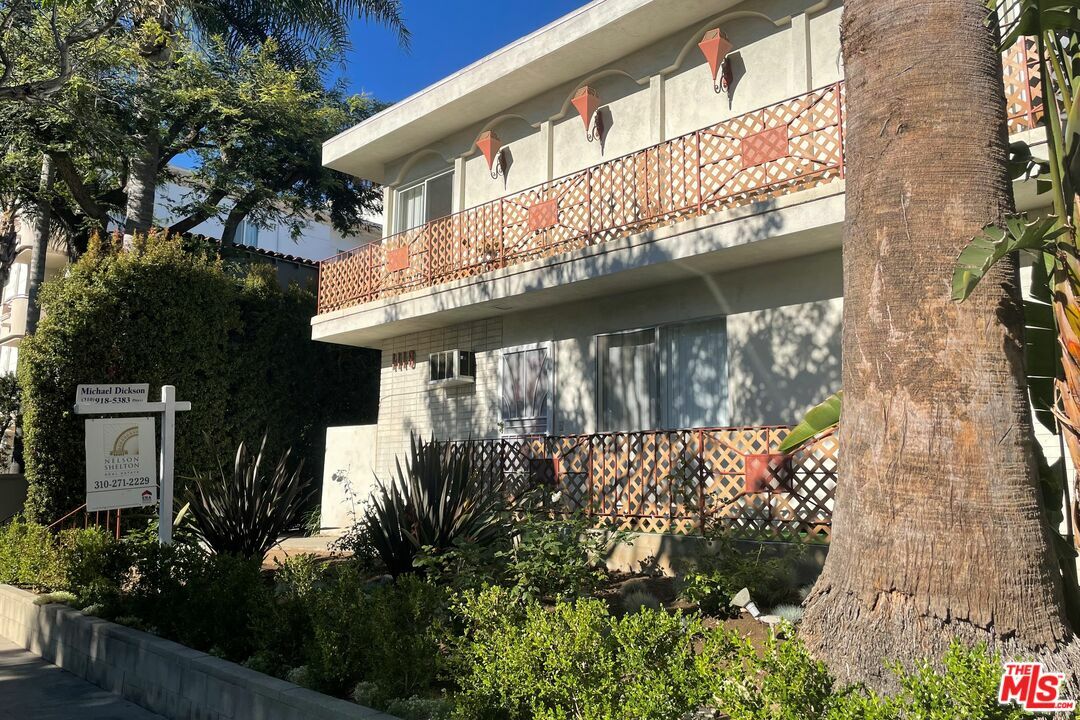 Property Photo: 1118 S Rexford Dr 5 CA 90035