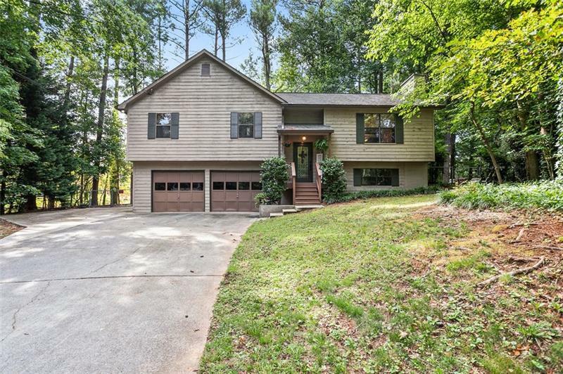 Property Photo:  8040 Sumit Wood Drive NW  GA 30152 