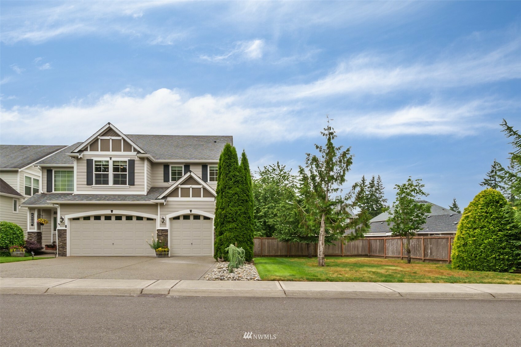 Property Photo: 20408 95th Avenue E WA 98338