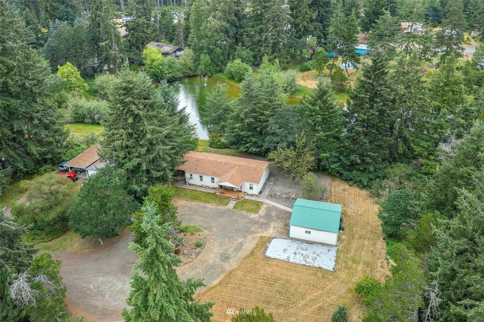 Property Photo:  101 E Southlake Drive  WA 98584 