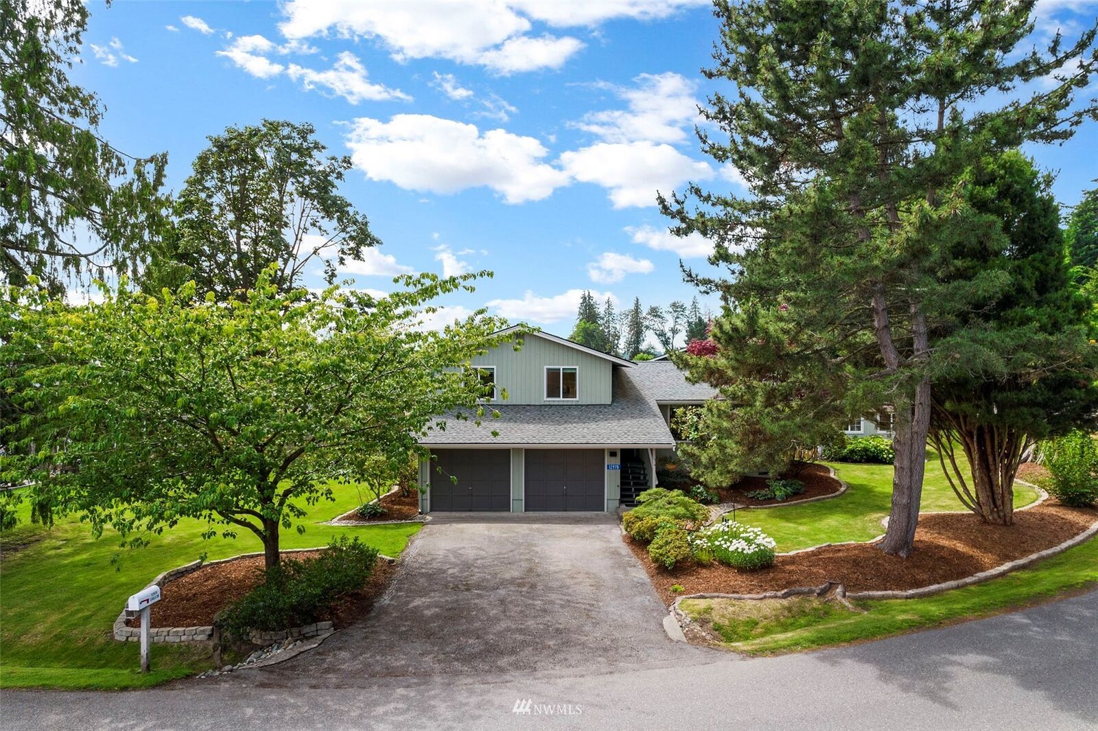 Property Photo:  12978 Eagle Drive  WA 98233 