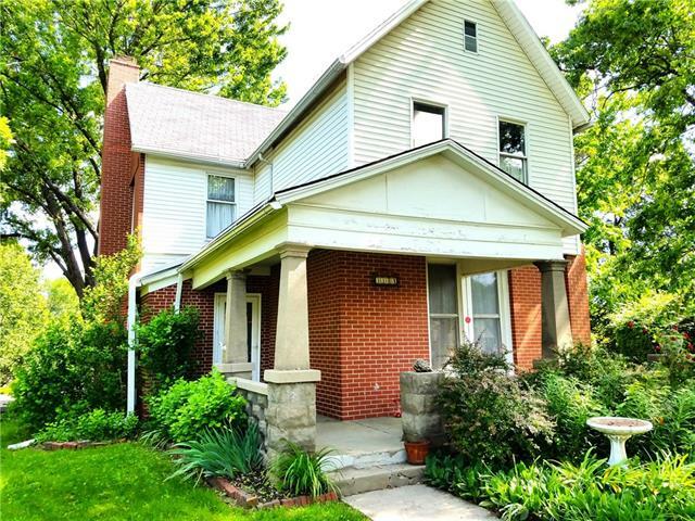Property Photo: 3301 Seneca Street MO 64507