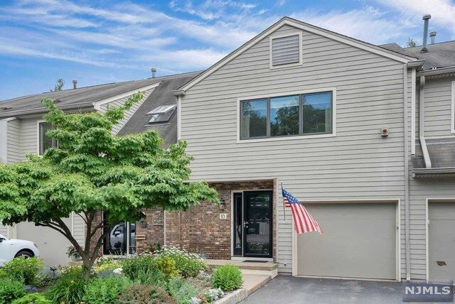 Property Photo:  10 Spruce Run  NJ 07446 