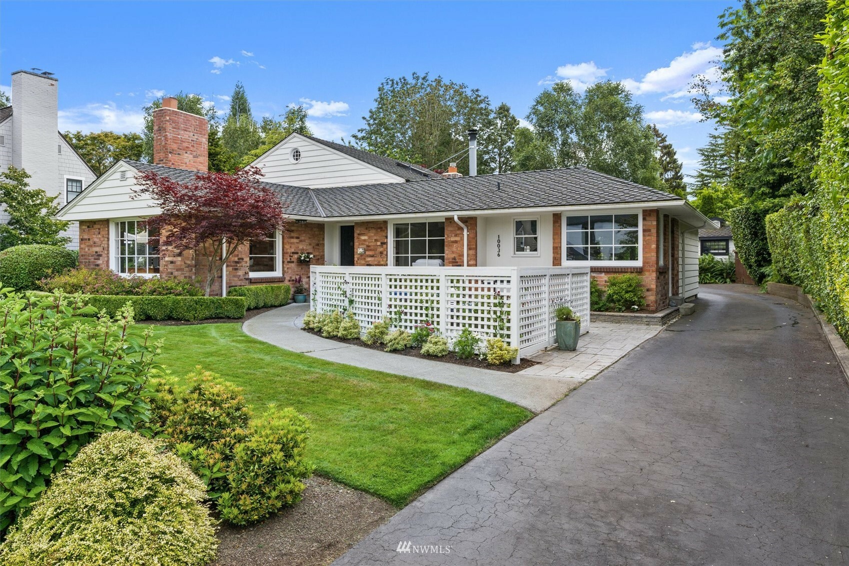 Property Photo:  10036 Valmay Avenue NW  WA 98177 