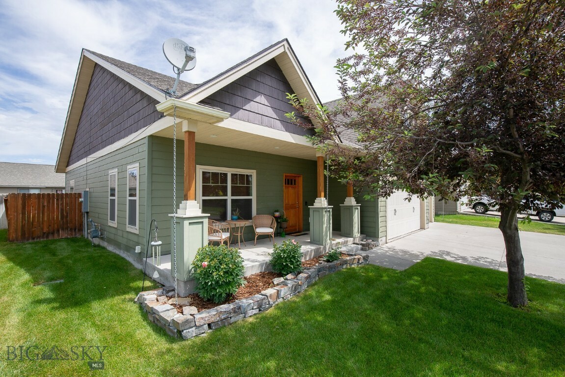 Property Photo: 1 Cedar Wood Circle MT 59718