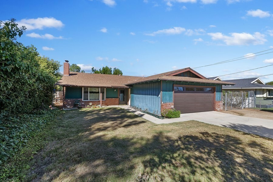 Property Photo:  4120 Center Avenue  CA 92860 