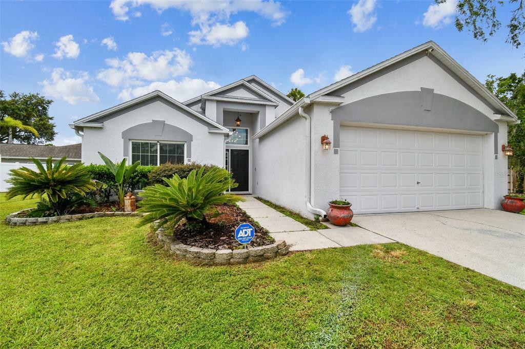 Property Photo:  24034 Geese Circle  FL 34639 