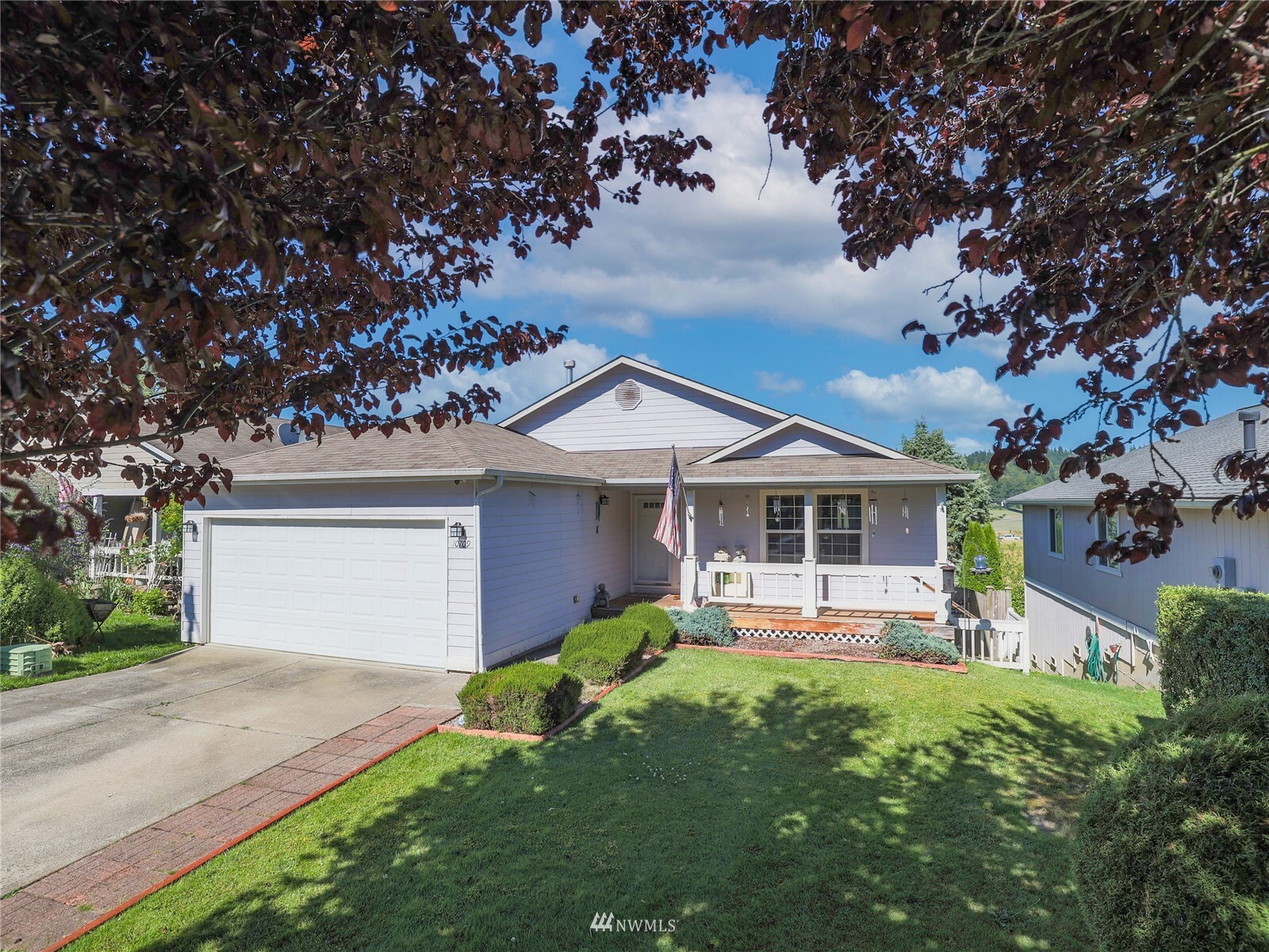 Property Photo: 10709 66th Avenue NE WA 98270