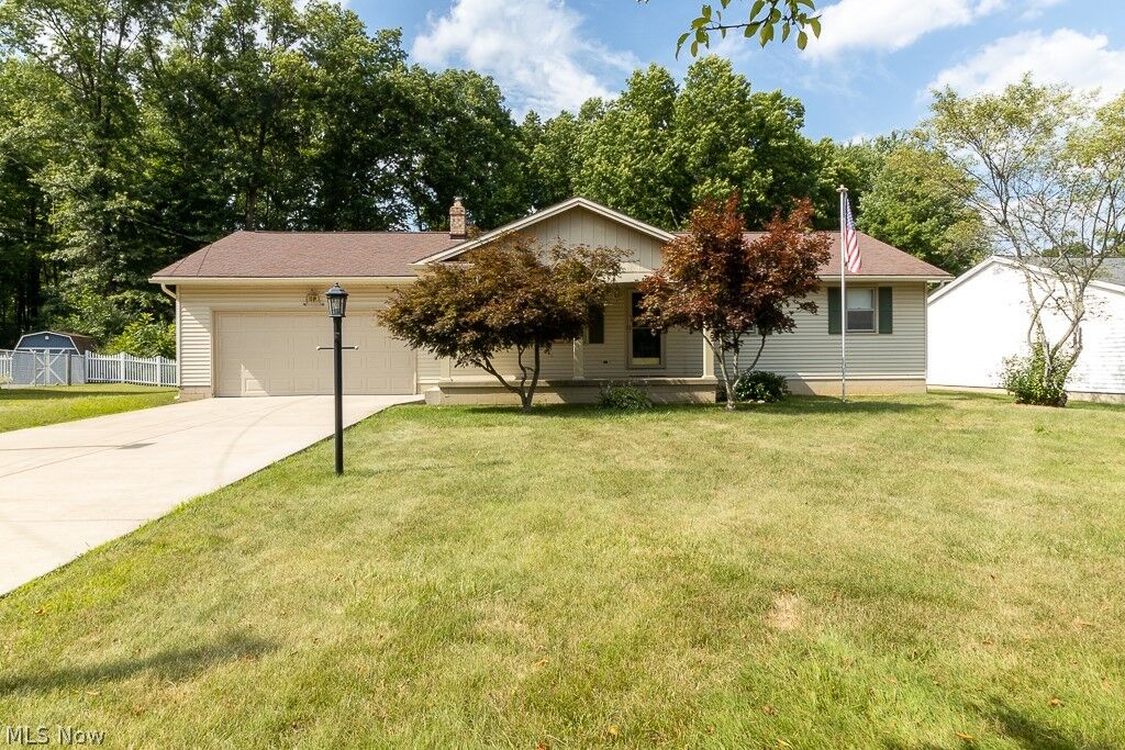 Property Photo: 4630 Sheffield Drive OH 44515