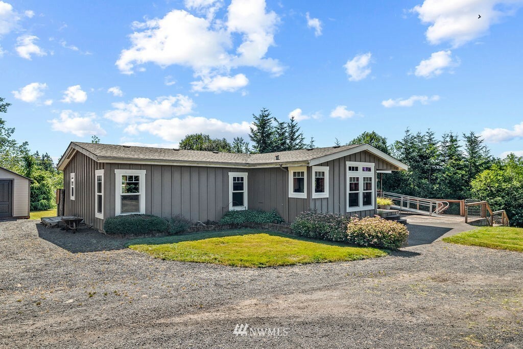 Property Photo:  144 Barba Road  WA 98611 