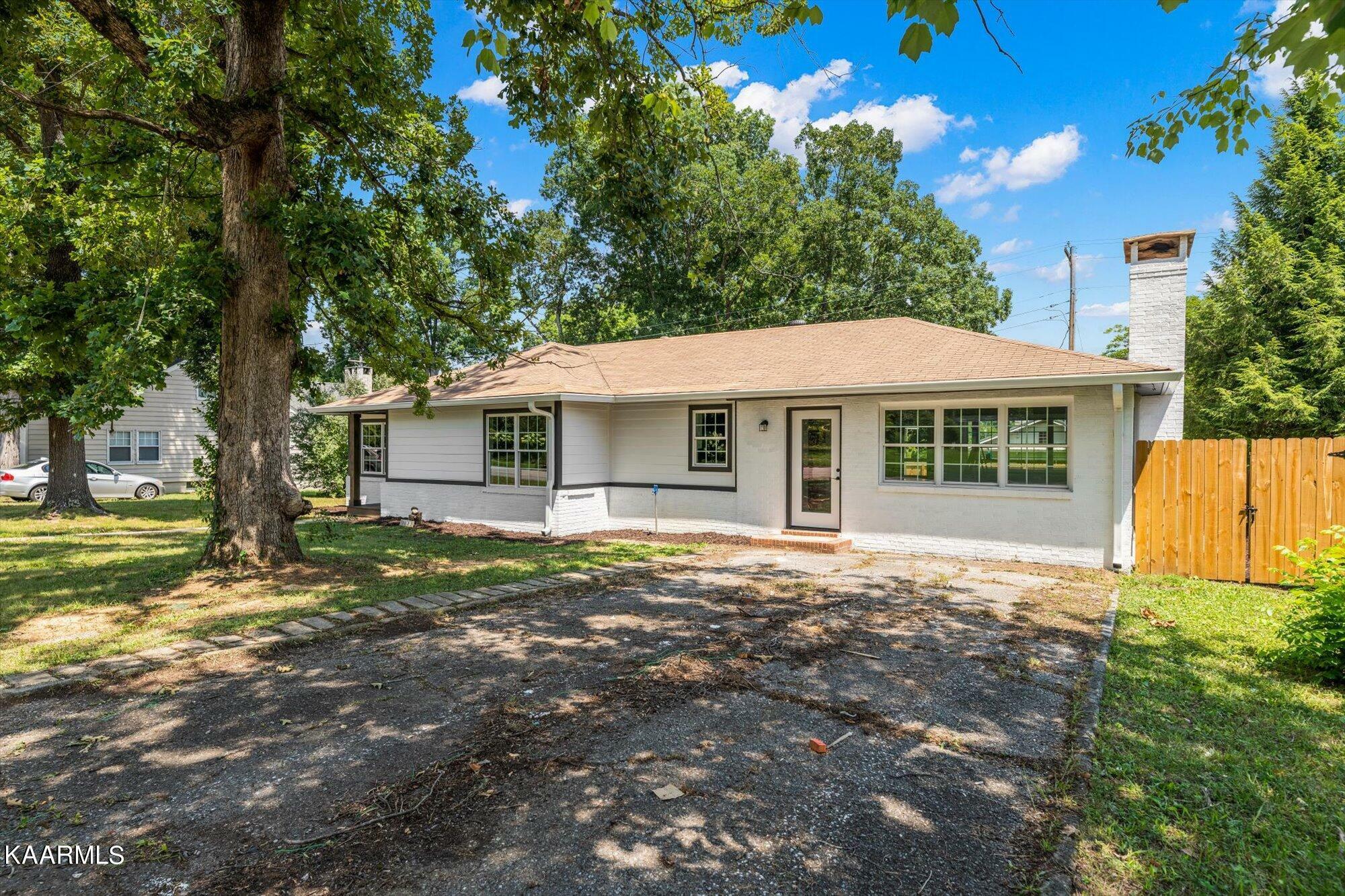 Property Photo:  1321 Ohio Ave  TN 37331 