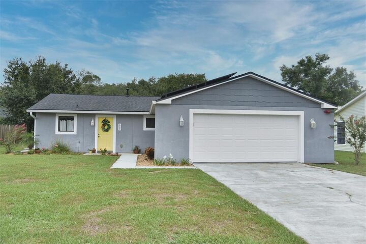 Property Photo:  1230 Lemonwood Avenue  FL 32724 