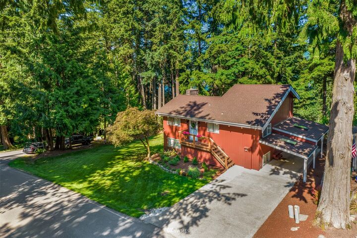 Property Photo:  15 Jasper Ridge Lane  WA 98229 