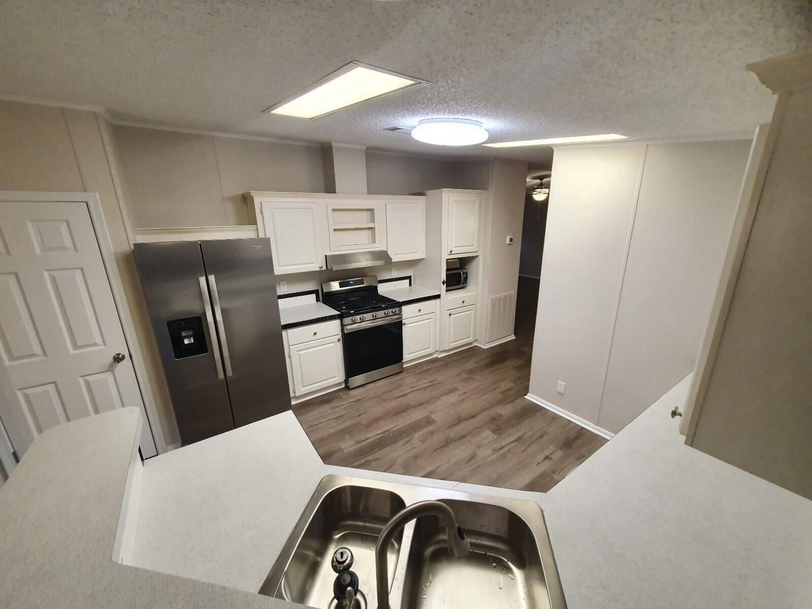 Property Photo:  1020 Everglade Drive  FL 32578 