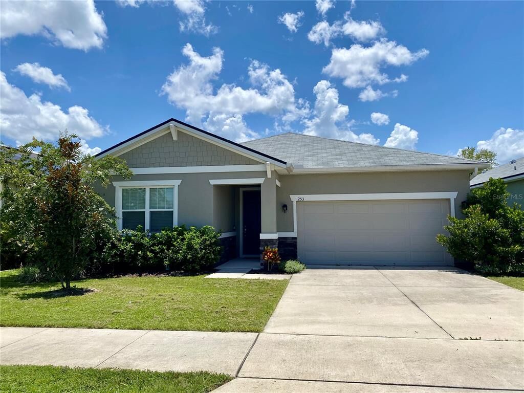 Property Photo:  253 Summershore Drive  FL 33823 