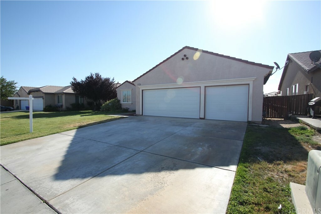 Property Photo:  14413 Jeremiah Street  CA 92301 