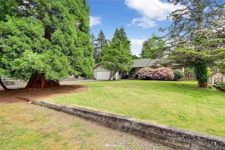 Property Photo: 14517 SE 262nd Street WA 98042