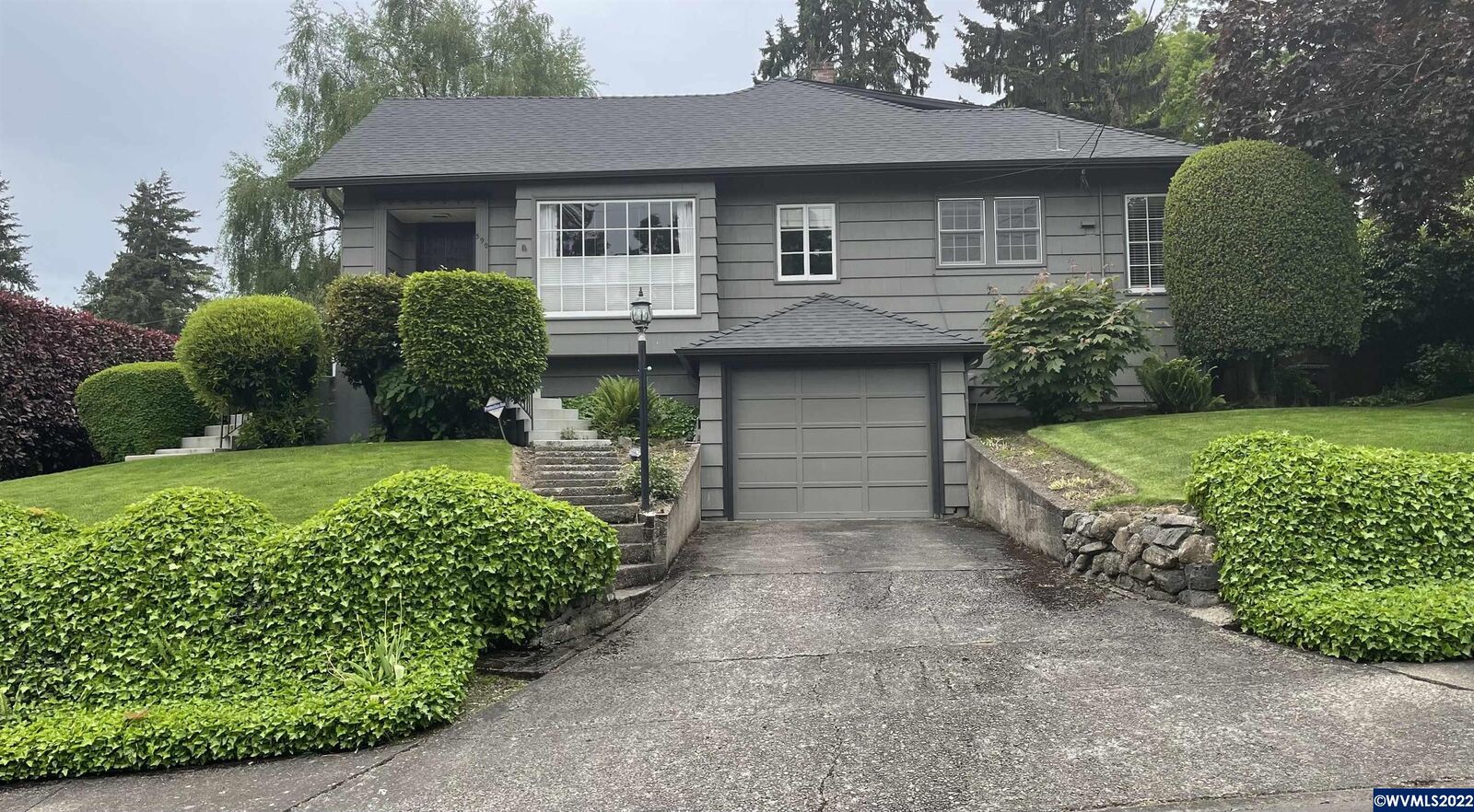 Property Photo:  590  Hoyt St SE  OR 97302 