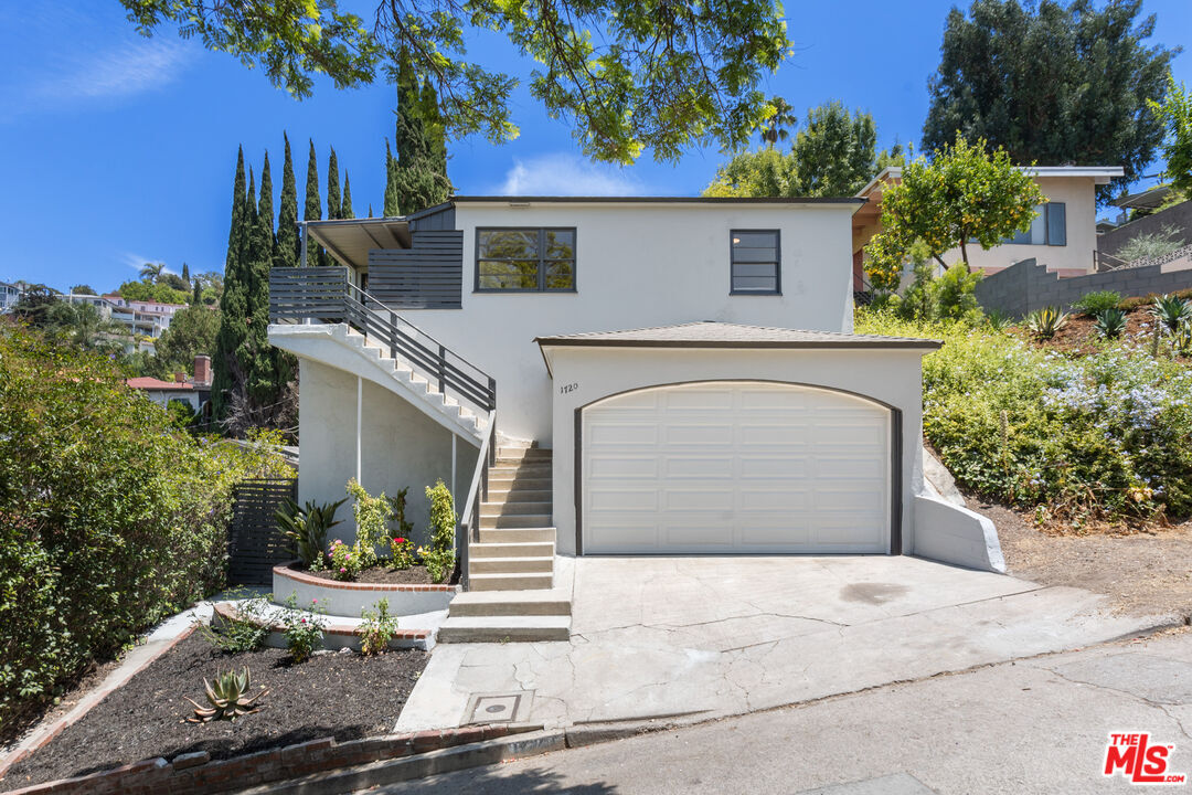Property Photo: 1720 Sanborn Ave CA 90027