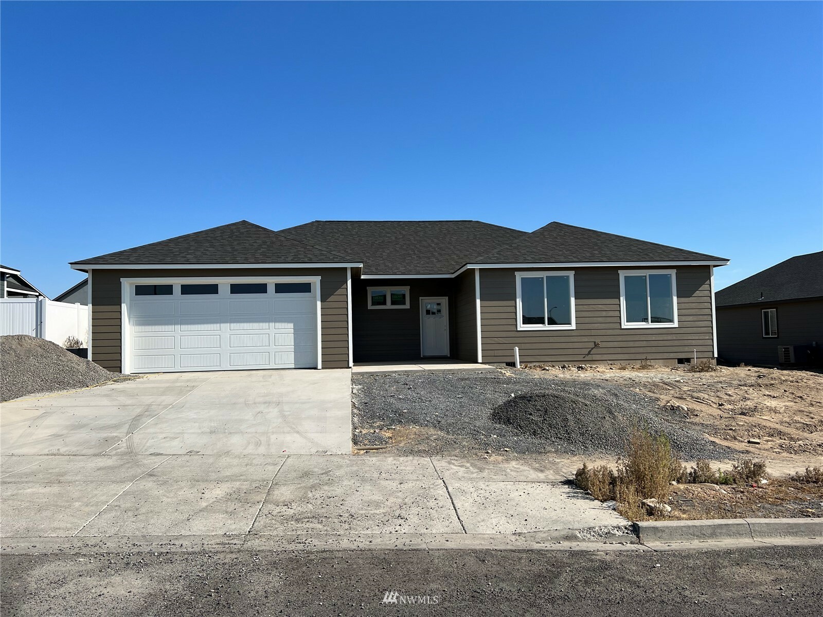 1404 W Century Street  Moses Lake WA 98837 photo