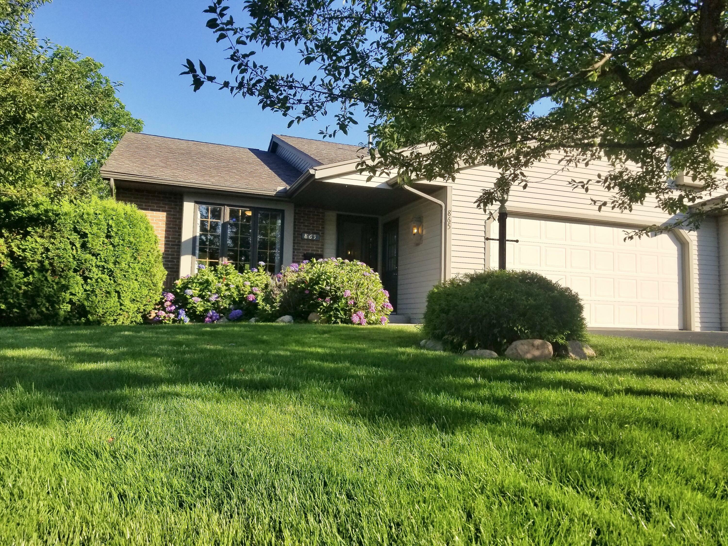 Property Photo: 865 Harvest Drive MI 49423