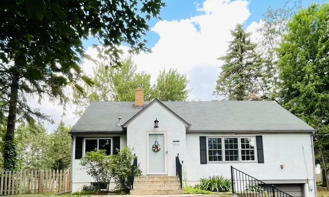 Property Photo: 1617 Upper Afton Road MN 55106