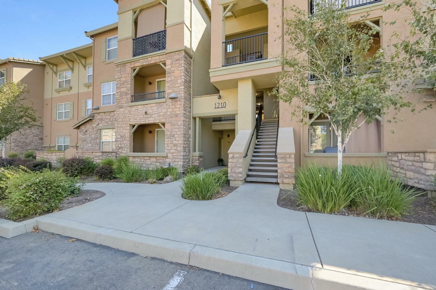 Property Photo:  1210 Whitney Ranch Parkway 538  CA 95765 