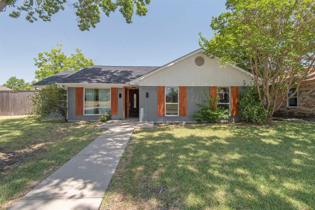 Property Photo:  7105 Ridgeview Drive  TX 75089 