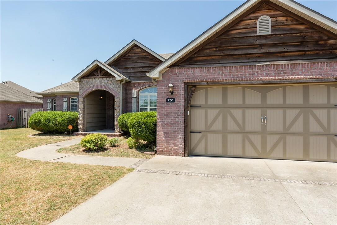 Property Photo:  751 Sienna Drive  AR 72719 