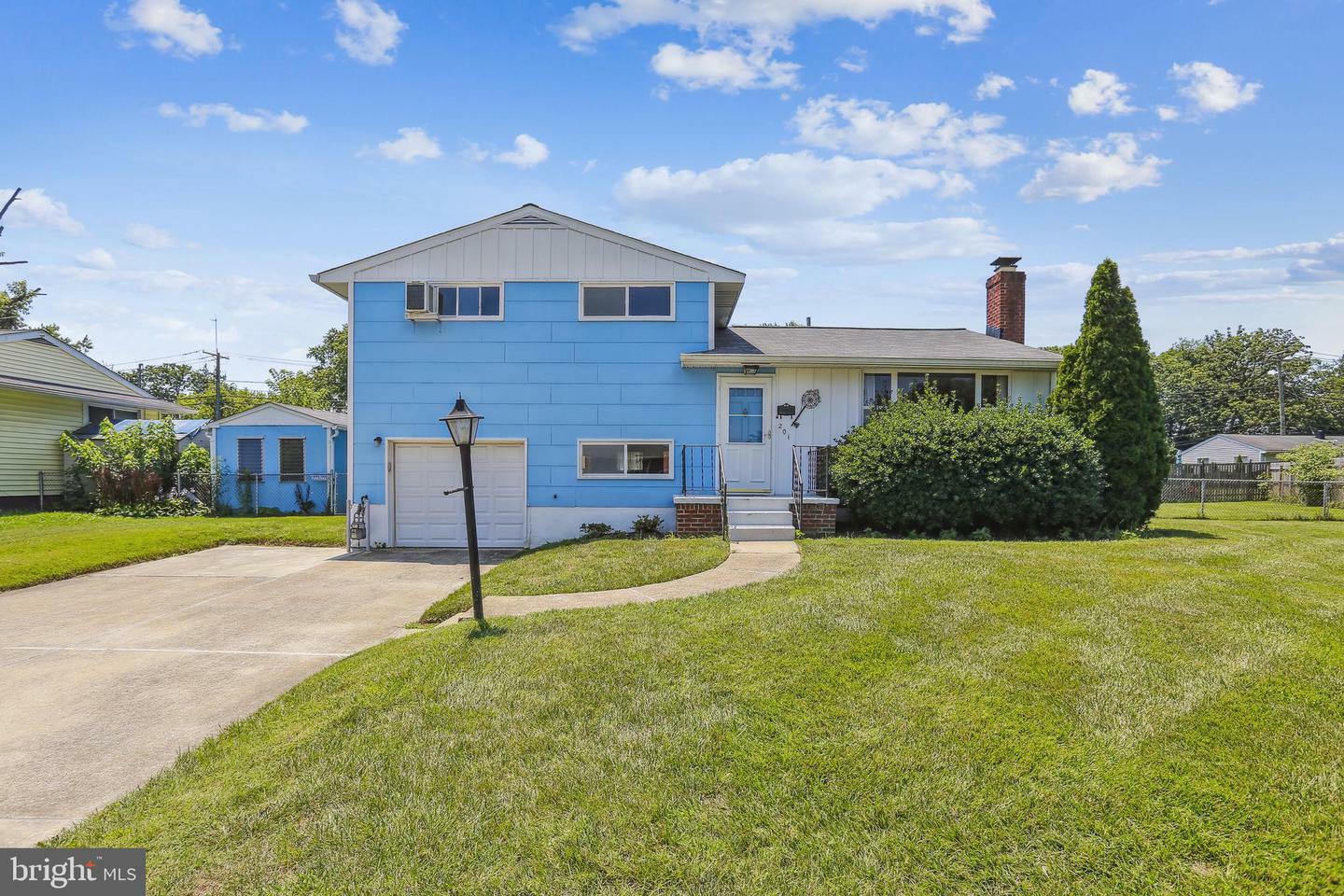 Property Photo:  201 9th Avenue SE  MD 21061 