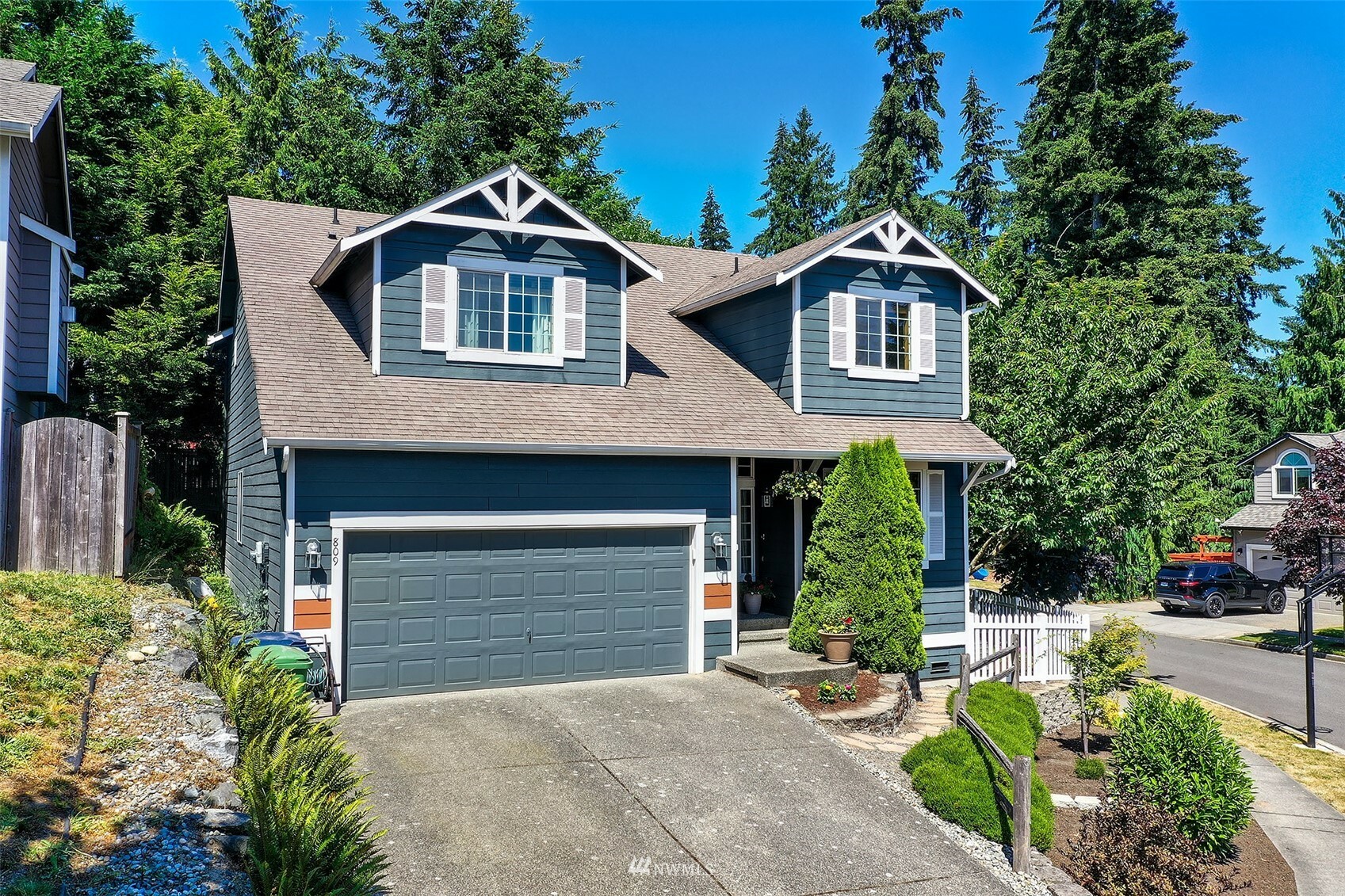 Property Photo: 809 180th Street SW WA 98037