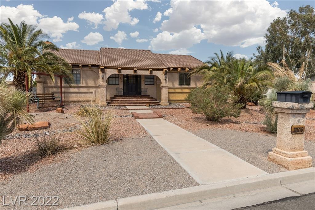 Property Photo: 1008 Santa Helena Avenue NV 89002