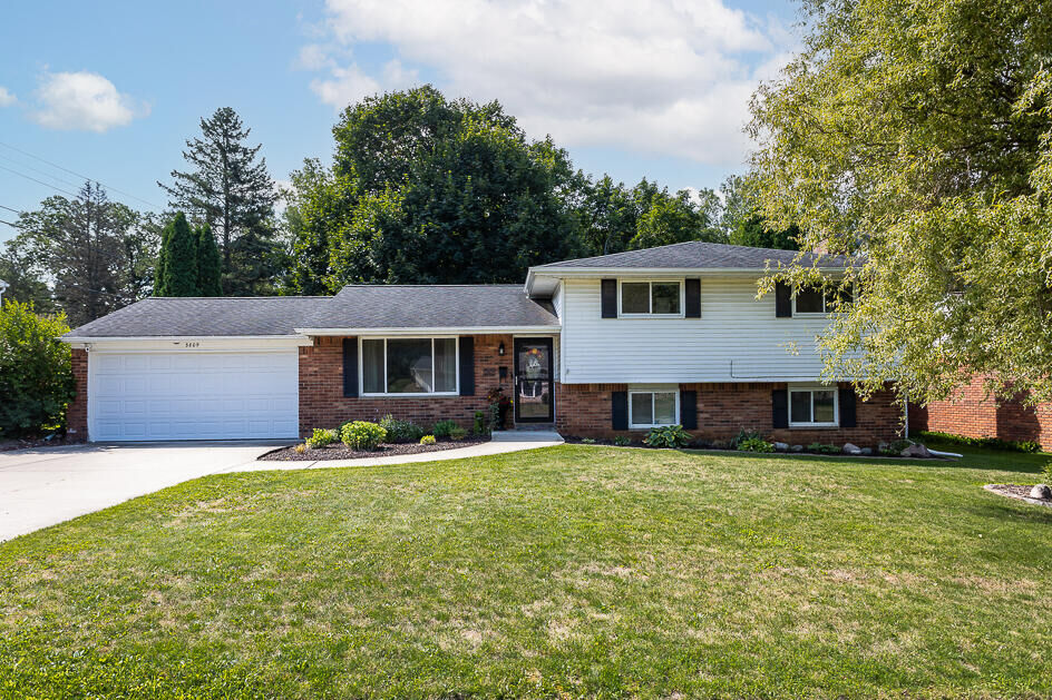 Property Photo:  3809 Kirkwood Street  MI 49203 