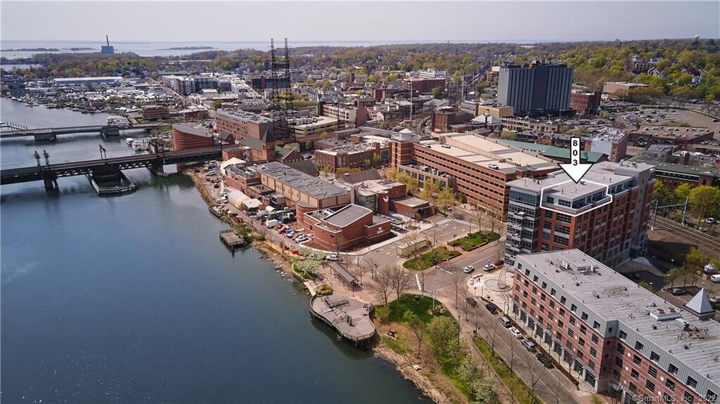 Property Photo:  33 North Water Street 803  CT 06854 