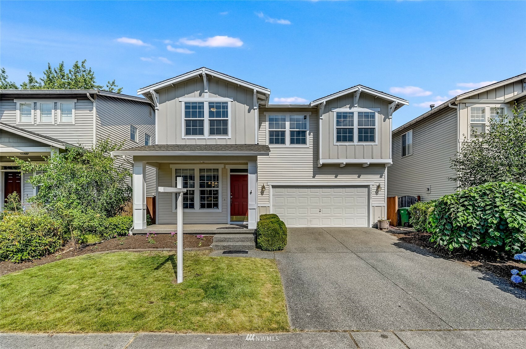 Property Photo: 15215 48th Avenue SE WA 98208
