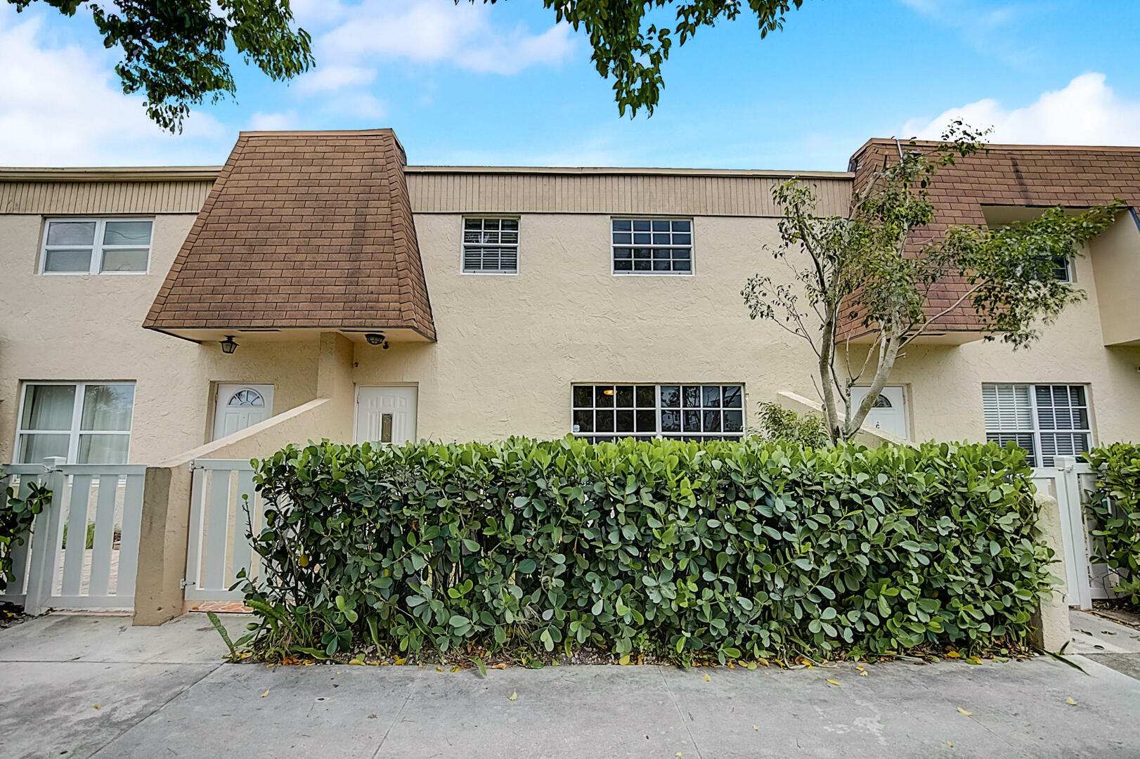 Property Photo:  1413 NW 80th Avenue B  FL 33063 