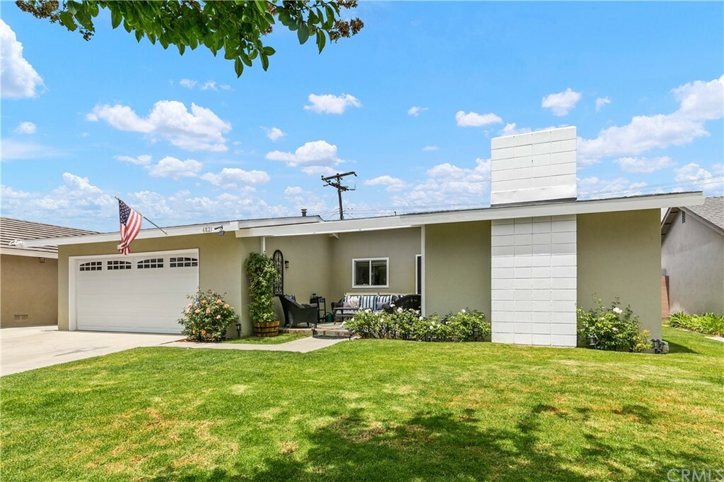 Property Photo: 6821 Cumberland Drive CA 92647