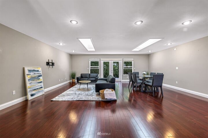 Property Photo:  2429 Pine Place  WA 98248 
