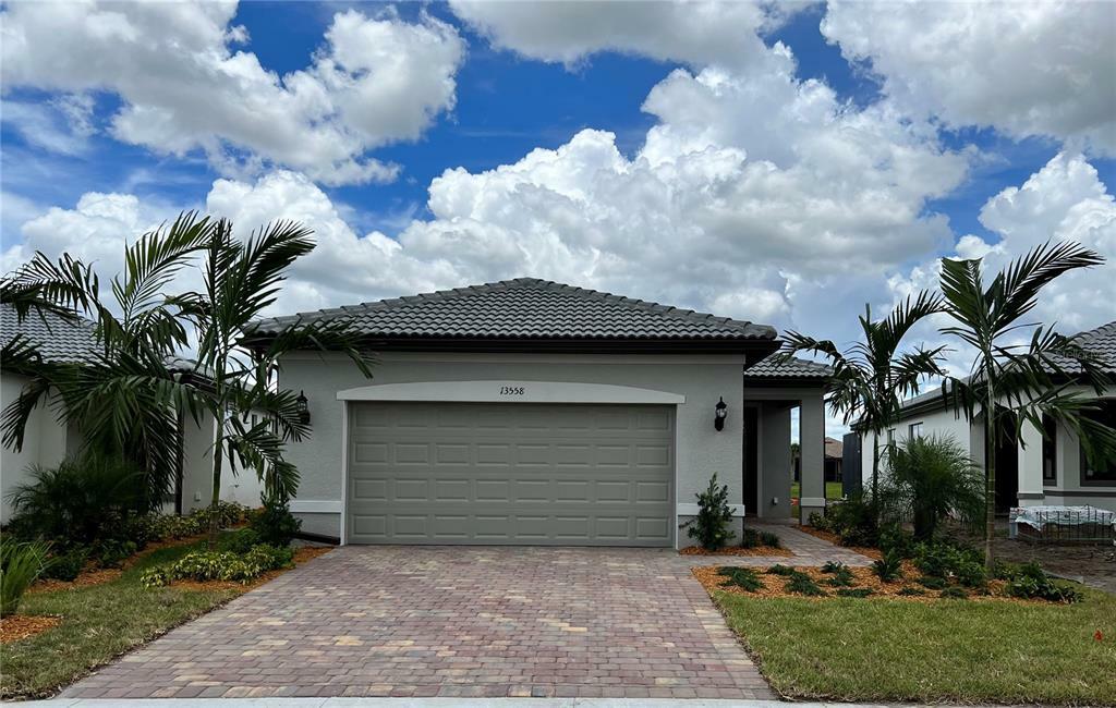 13558 Nobilio Street  Venice FL 34293 photo