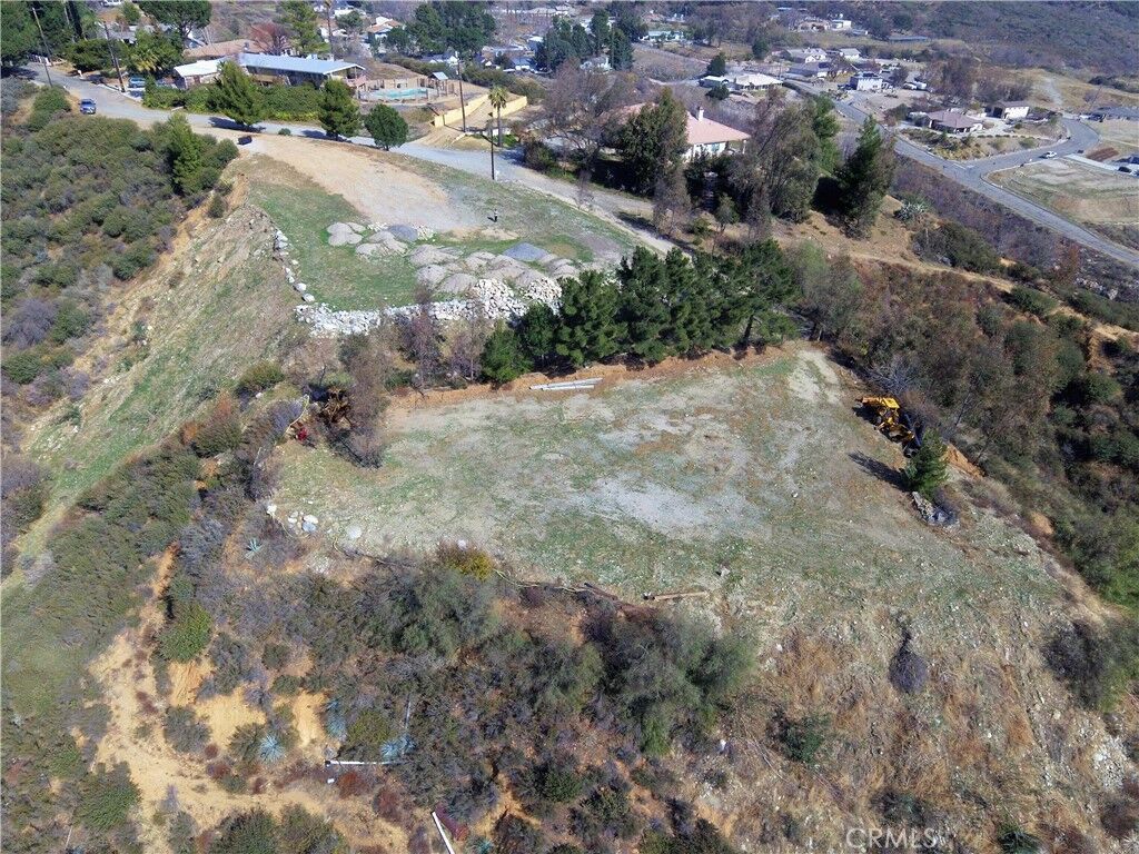 Property Photo:  1244 Knoll Street  CA 92407 