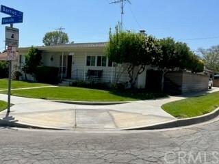 Property Photo:  2755 Knoxville Avenue  CA 90815 