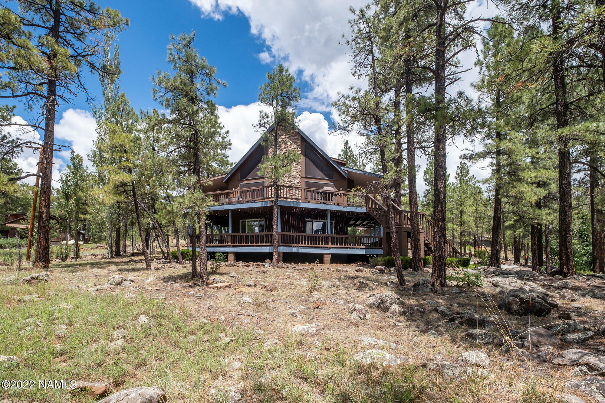 Property Photo:  566 E Crestline Road  AZ 86017 