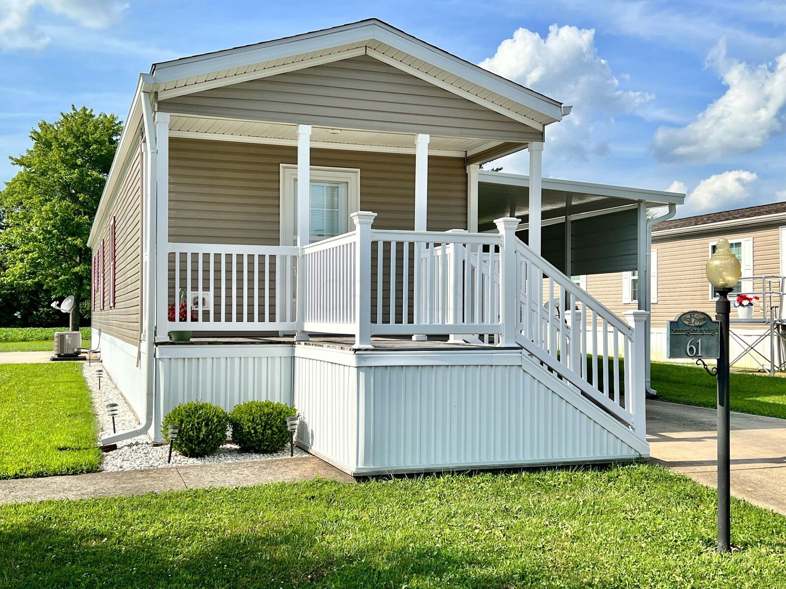 Property Photo: 902 St Rt 61 OH 43334