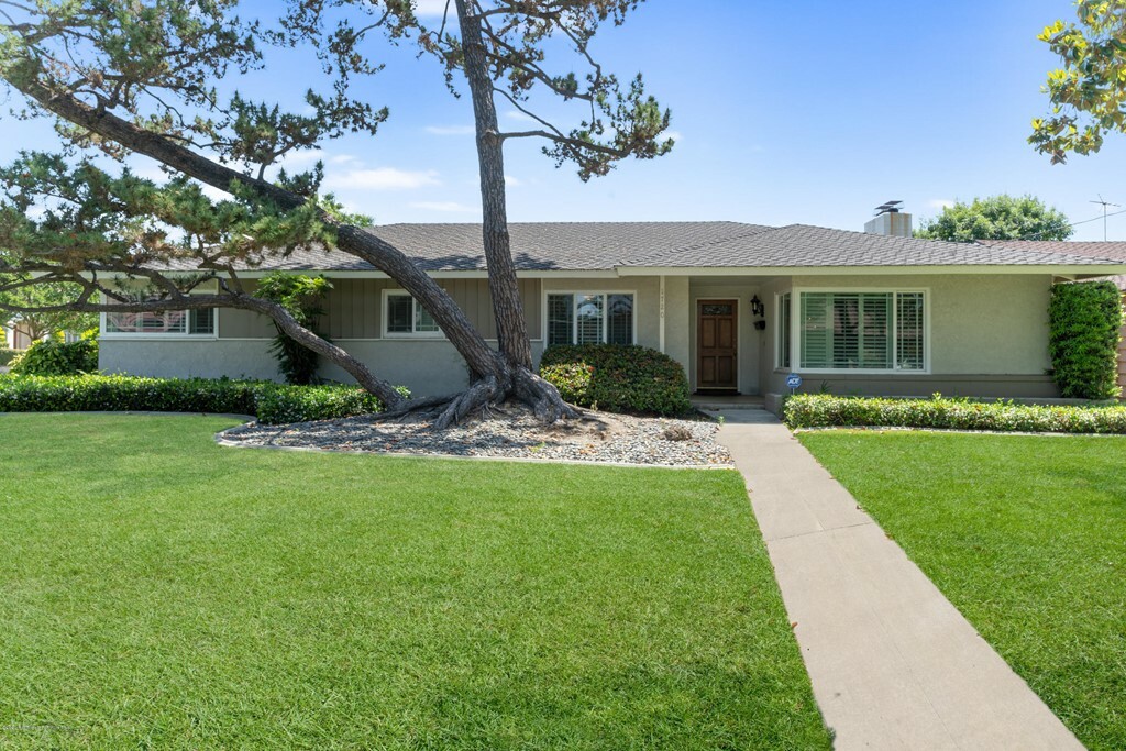Property Photo: 1720 S 3rd Avenue CA 91006