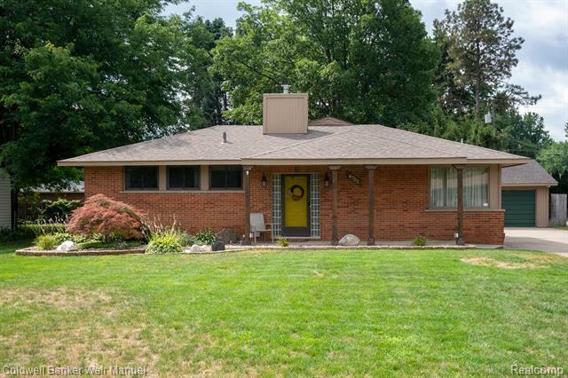 Property Photo: 4700 Maeder Street MI 48316