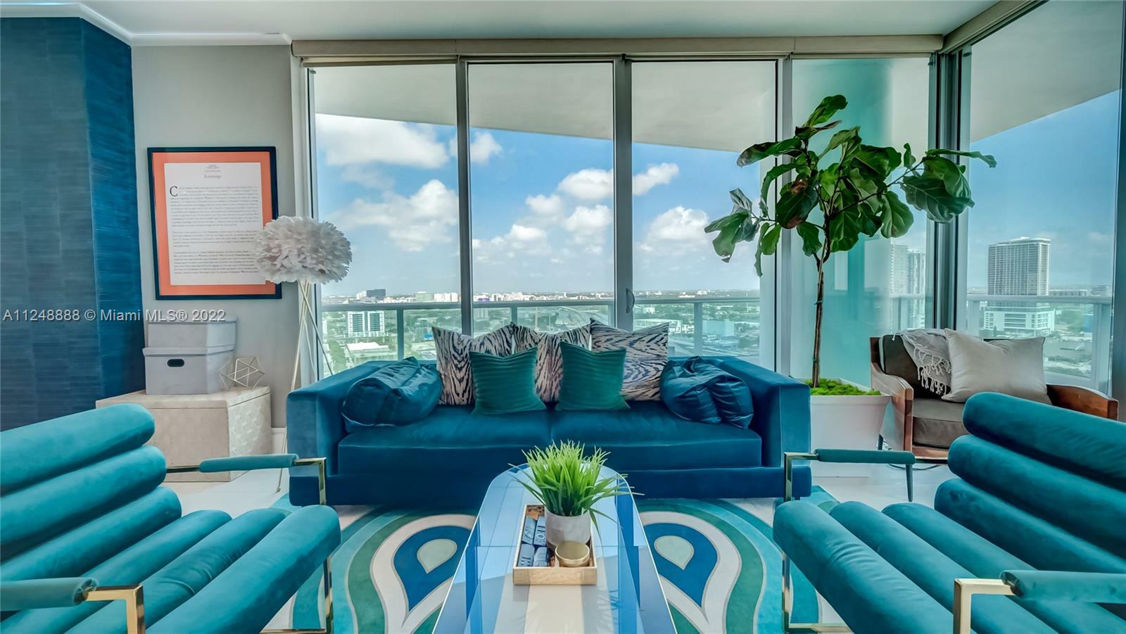 Property Photo:  900 Biscayne Blvd 2512  FL 33132 