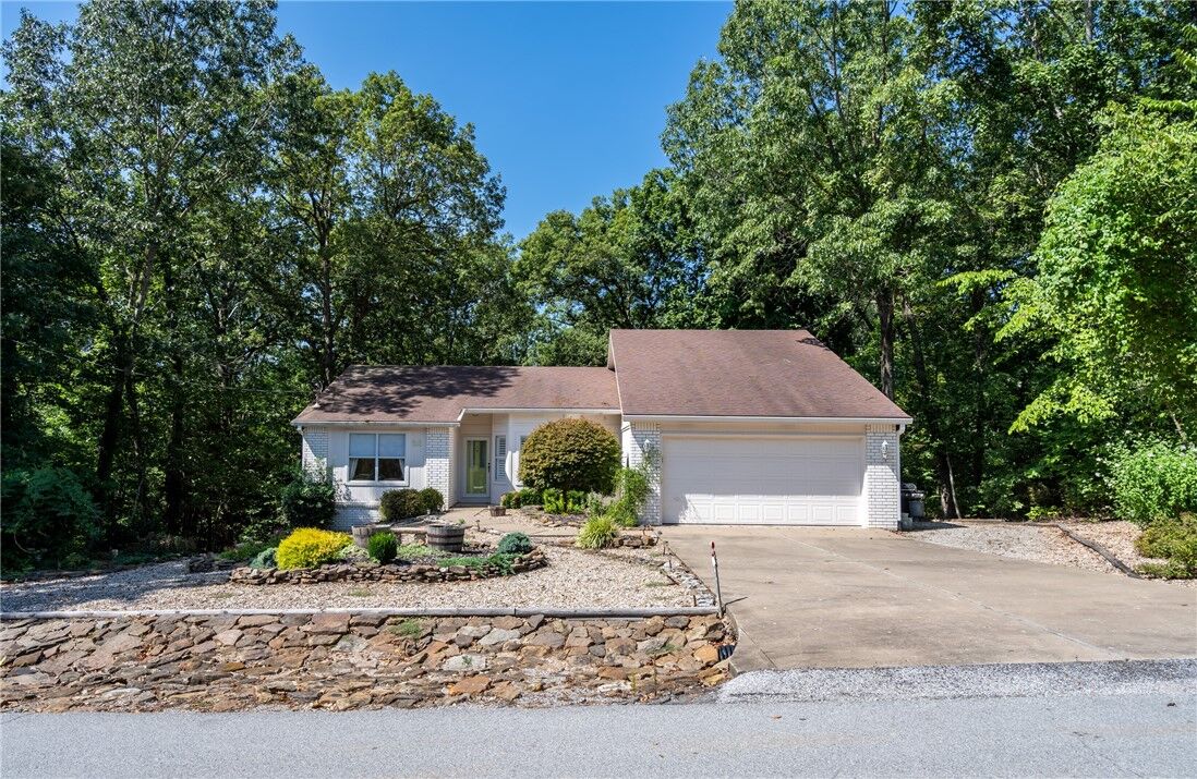 Property Photo:  22 Quantock Hills Drive  AR 72715 