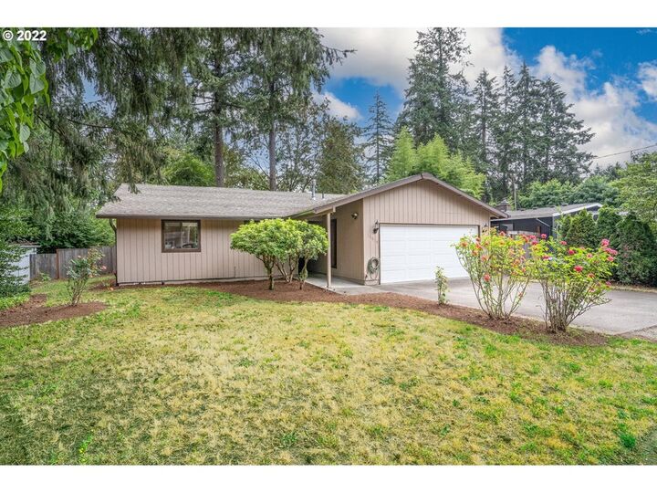 16074 Lake Forest Blvd  Lake Oswego OR 97035 photo